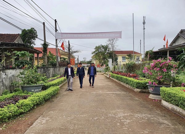 Góp sức cho làng quê