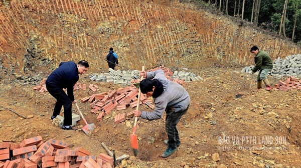 Xóa nhà tạm, dựng niềm tin