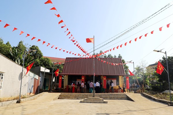 Cử tri các dân tộc phía Tây Lâm Đồng gửi gắm niềm tin vào lá phiếu