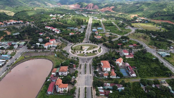 Lâm Đồng: Đồng bào dân tộc thiều số (DTTS) đồng lòng xây dựng quê hương