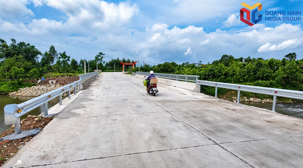 Hạ tầng mở đường cho nông thôn mới