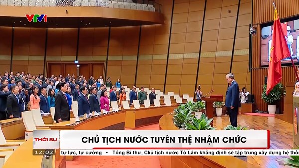 Chủ tịch nước tuyên thệ nhâm chức