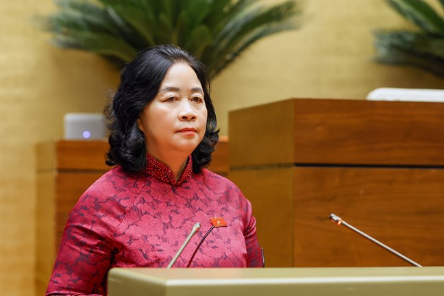 Chủ tịch Ủy ban Trung ương MTTQ Việt Nam trình bày một số nội dung chủ yếu tổng hợp ý kiến, kiến nghị của cử tri và Nhân dân gửi tới Kỳ họp thứ nhất